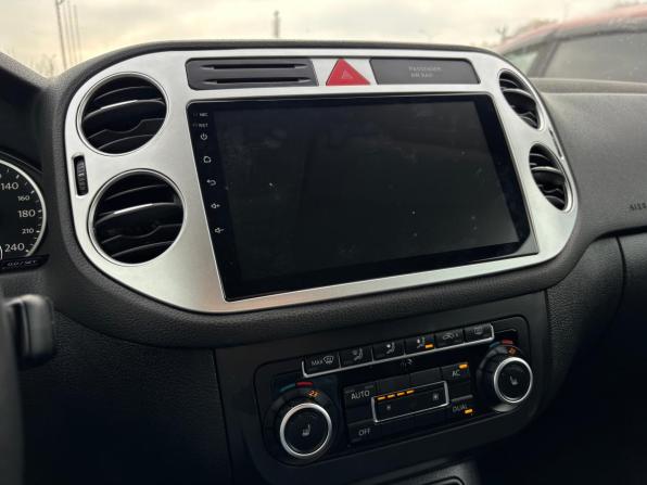 Volkswagen Tiguan I с пробегом 2010 года, цена 1 035 000 рублей, 235583 км, внедорожник, Автокод Объявления