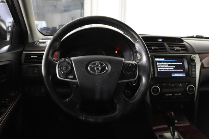 Toyota Camry VII (XV50) с пробегом 2014 года, цена 1 599 990 рублей, 249637 км, седан, Автокод Объявления
