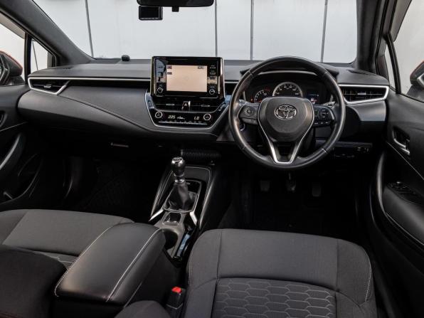 Toyota Corolla XII (E210) с пробегом 2020 года, цена 1 890 000 рублей, 66503 км, хэтчбек, Автокод Объявления