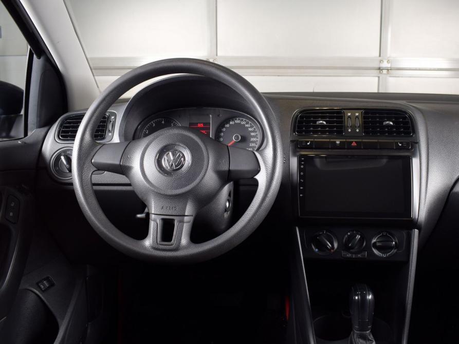 Volkswagen Polo V Кемерово  - изображение 8