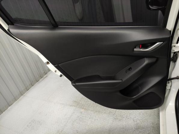 Mazda 3 III (BM) с пробегом 2014 года, цена 1 275 000 рублей, 118183 км, седан, Автокод Объявления