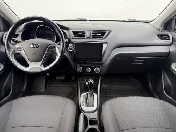 Kia Rio III Рестайлинг с пробегом 2016 года, цена 975 000 рублей, 119598 км, хэтчбек, Автокод Объявления