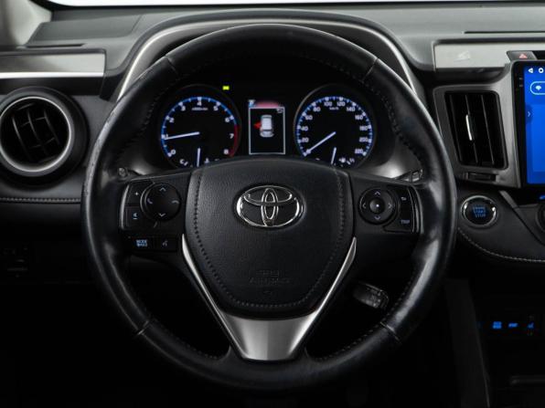 Toyota RAV4 IV (XA40) Рестайлинг с пробегом 2017 года, цена 2 538 050 рублей, 154451 км, внедорожник, Автокод Объявления