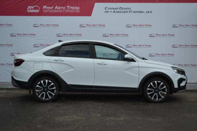Lada (ВАЗ) Vesta I Рестайлинг (NG) с пробегом 2023 года, цена 1 260 000 рублей, 49000 км, седан, Автокод Объявления