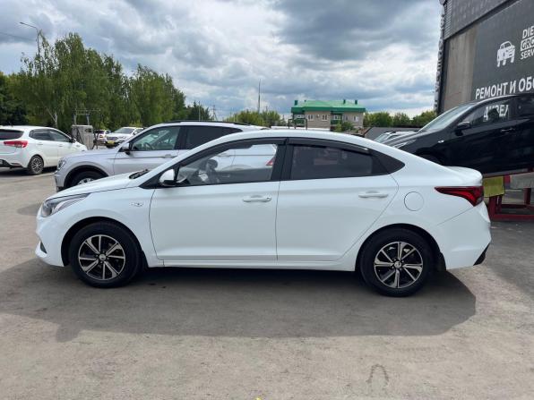 Hyundai Solaris II с пробегом 2019 года, цена 1 280 000 рублей, 133307 км, седан, Автокод Объявления