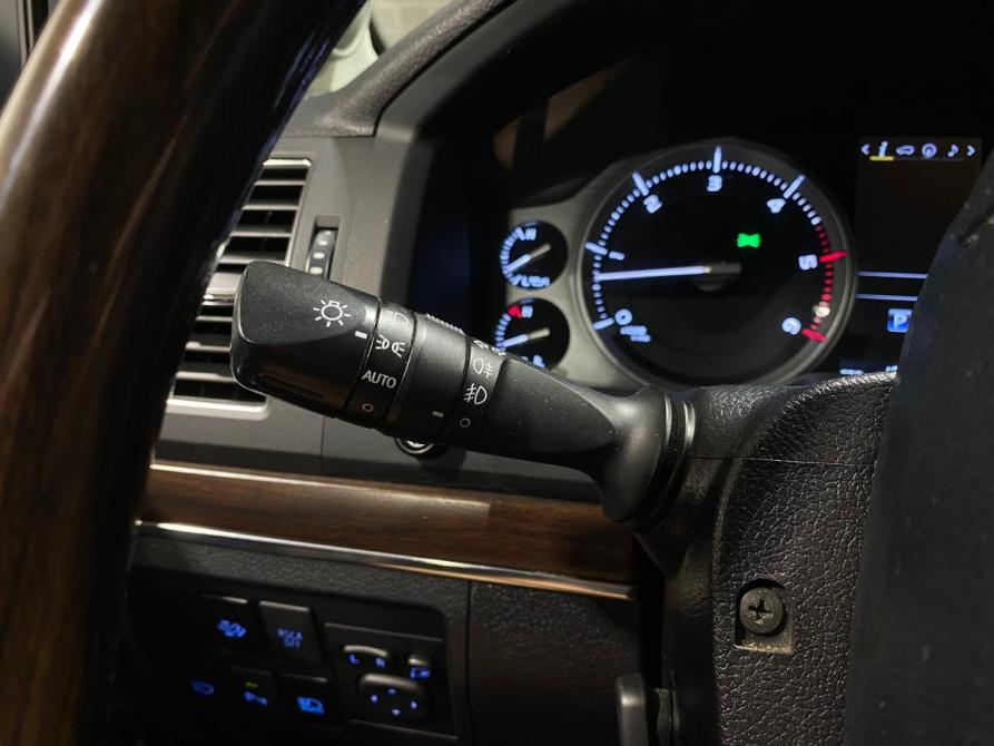 Toyota Land Cruiser 200 Series Рестайлинг 2 Челябинск  - изображение 19