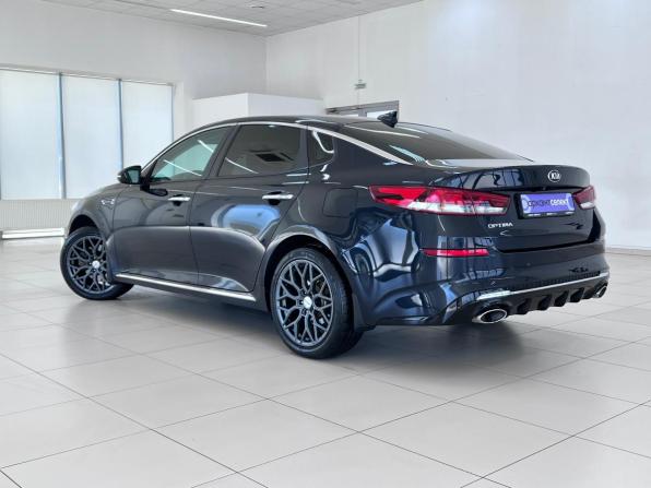 Kia Optima IV Рестайлинг с пробегом 2018 года, цена 2 090 000 рублей, 148811 км, седан, Автокод Объявления
