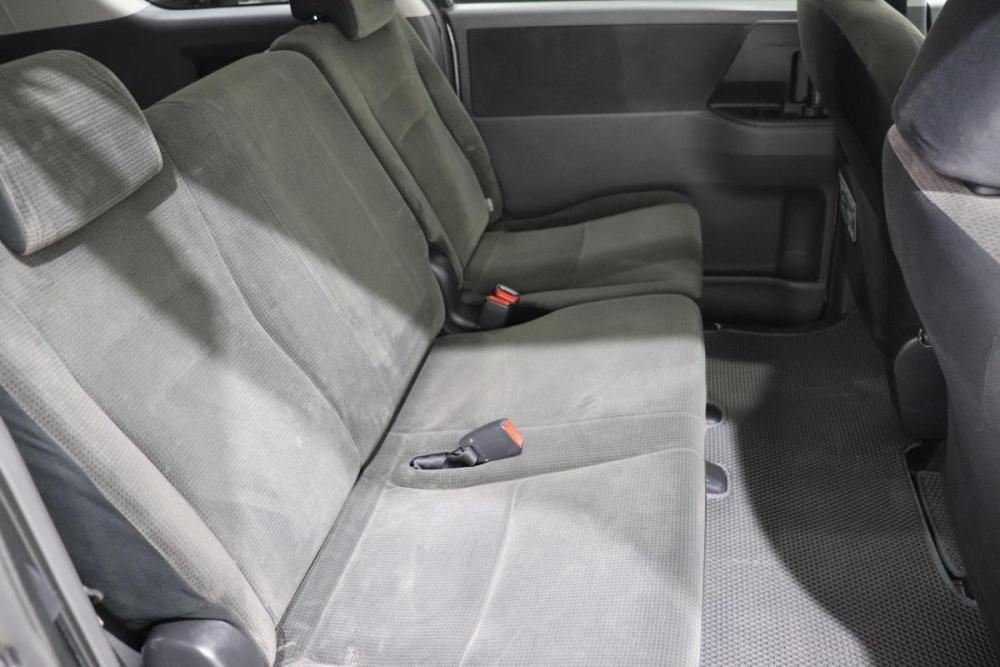 Toyota Noah II (R70) Иркутск  - изображение 19