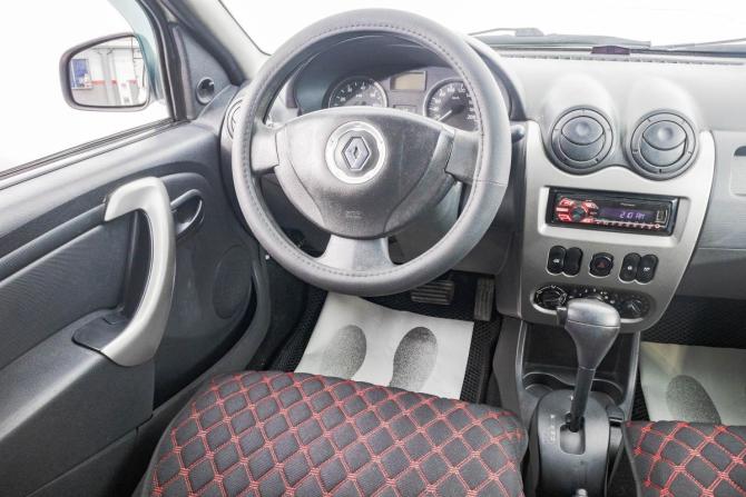 Renault Logan I Рестайлинг с пробегом 2015 года, цена 549 000 рублей, 120000 км, седан, Автокод Объявления