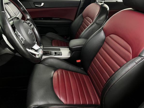 Kia Optima IV Рестайлинг с пробегом 2018 года, цена 2 199 000 рублей, 98446 км, седан, Автокод Объявления