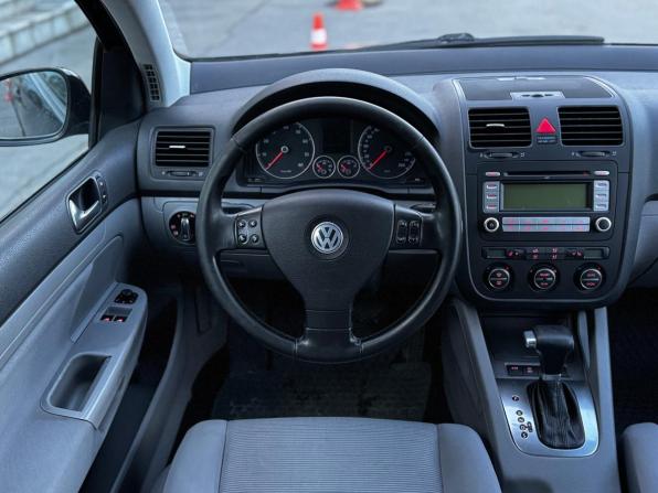 Volkswagen Golf V с пробегом 2006 года, цена 449 000 рублей, 236086 км, хэтчбек, Автокод Объявления