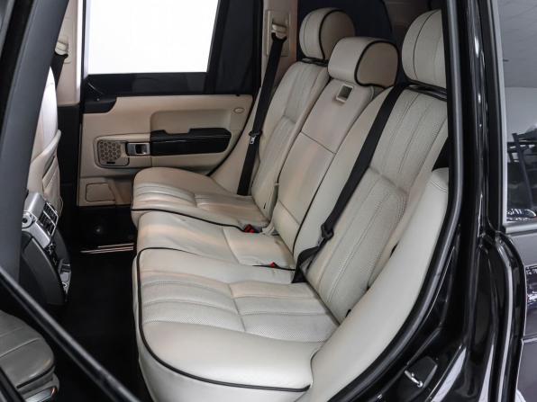 Land Rover Range Rover III Рестайлинг 2 с пробегом 2009 года, цена 1 699 000 рублей, 443267 км, внедорожник, Автокод Объявления