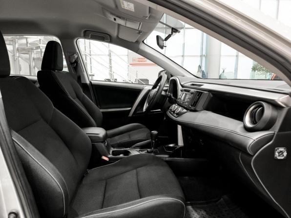 Toyota RAV4 IV (XA40) Рестайлинг с пробегом 2016 года, цена 2 350 000 рублей, 87520 км, внедорожник, Автокод Объявления