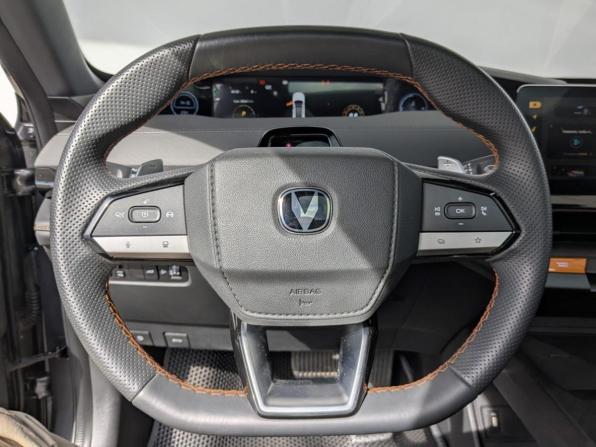 Changan UNI-V I с пробегом 2024 года, цена 2 200 000 рублей, 38541 км, лифтбек, Автокод Объявления