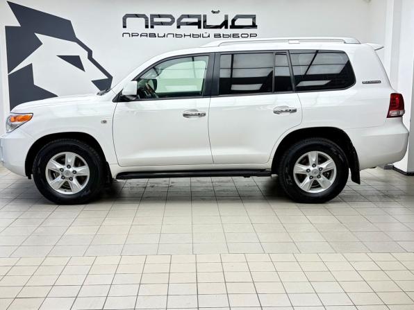 Toyota Land Cruiser 200 Series с пробегом 2011 года, цена 3 359 900 рублей, 218118 км, внедорожник, Автокод Объявления
