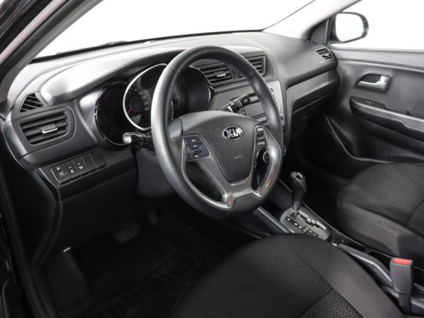 Kia Rio III Рестайлинг с пробегом 2017 года, цена 799 000 рублей, 169754 км, седан, Автокод Объявления