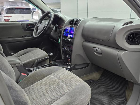 Hyundai Santa Fe I с пробегом 2001 года, цена 649 000 рублей, 290000 км, внедорожник, Автокод Объявления