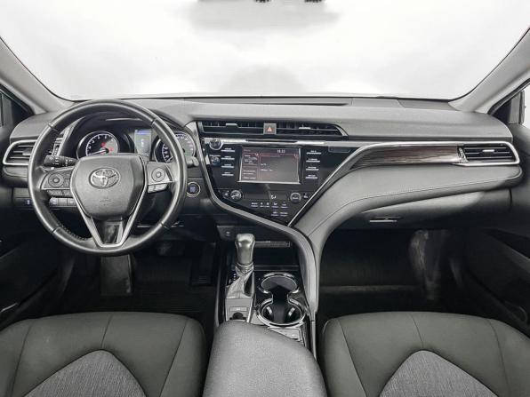 Toyota Camry VIII (XV70) с пробегом 2020 года, цена 2 614 300 рублей, 72395 км, седан, Автокод Объявления