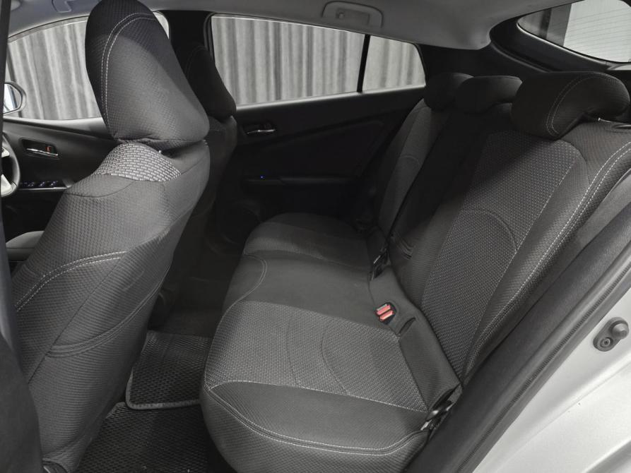 Toyota Prius IV Рестайлинг (XW50) Красноярск  - изображение 17