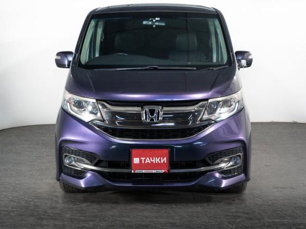 Honda Stepwgn V с пробегом 2015 года, цена 1 650 000 рублей, 136756 км, минивэн, Автокод Объявления
