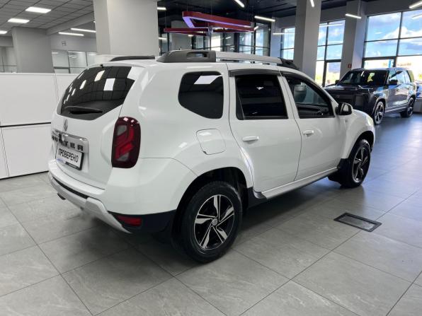 Renault Duster I Рестайлинг с пробегом 2016 года, цена 950 000 рублей, 221000 км, внедорожник, Автокод Объявления