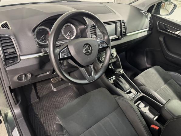 Skoda Karoq I с пробегом 2019 года, цена 2 299 800 рублей, 80000 км, внедорожник, Автокод Объявления