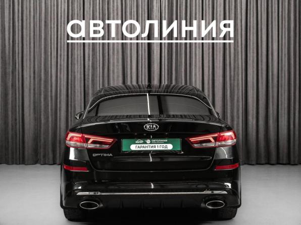 Kia Optima IV Рестайлинг с пробегом 2018 года, цена 1 745 000 рублей, 184000 км, седан, Автокод Объявления