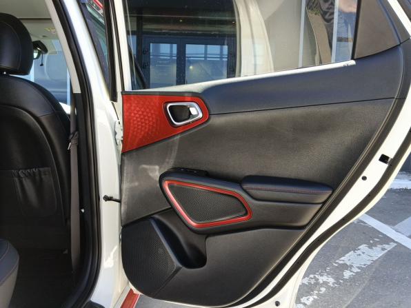 Kia Soul III с пробегом 2022 года, цена 2 349 000 рублей, 61500 км, хэтчбек, Автокод Объявления
