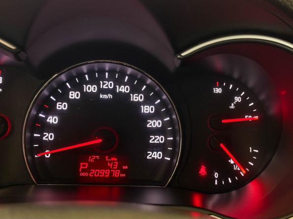 Kia Sorento II Рестайлинг с пробегом 2013 года, цена 1 545 000 рублей, 209937 км, внедорожник, Автокод Объявления