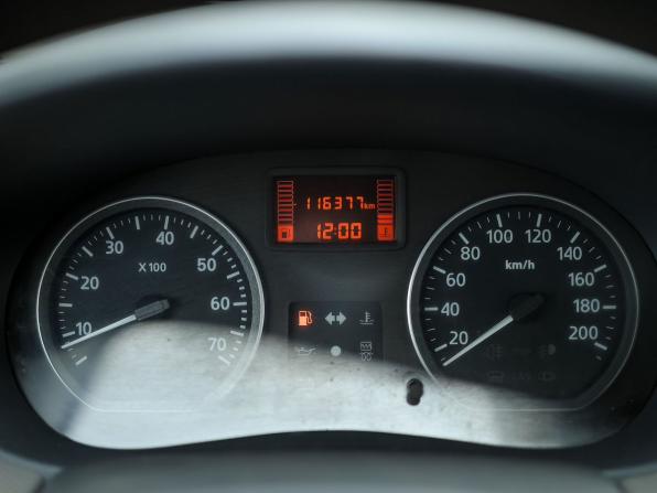Renault Logan I Рестайлинг с пробегом 2012 года, цена 419 000 рублей, 116380 км, седан, Автокод Объявления