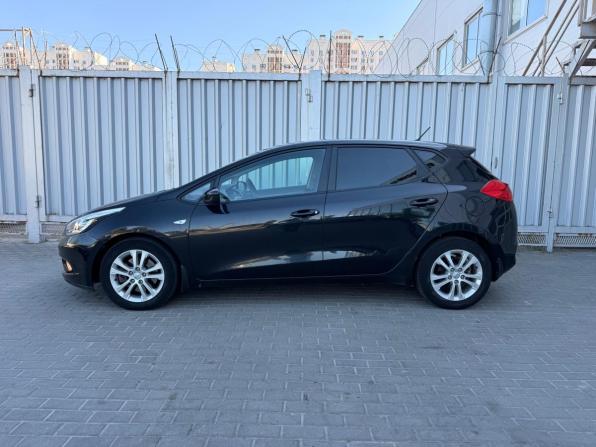 Kia Ceed II с пробегом 2015 года, цена 999 000 рублей, 167641 км, хэтчбек, Автокод Объявления
