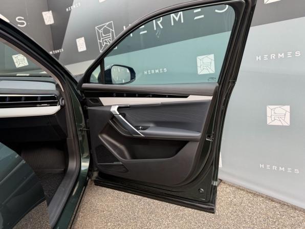 Geely Atlas II с пробегом 2024 года, цена 2 849 000 рублей, 26776 км, внедорожник, Автокод Объявления