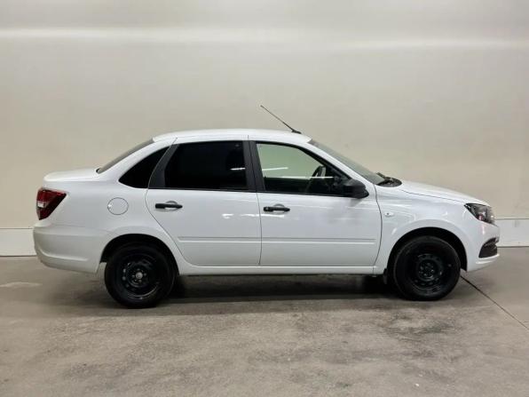 Lada (ВАЗ) Granta I Рестайлинг с пробегом 2026 года, цена 899 000 рублей, 7341 км, седан, Автокод Объявления