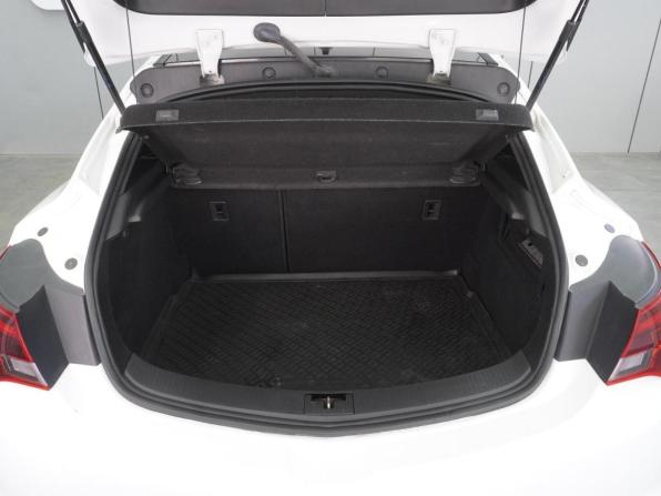 Opel Astra J Рестайлинг с пробегом 2014 года, цена 1 149 000 рублей, 133414 км, хэтчбек, Автокод Объявления