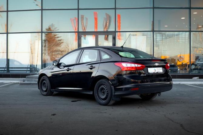 Ford Focus III с пробегом 2013 года, цена 659 900 рублей, 225102 км, седан, Автокод Объявления
