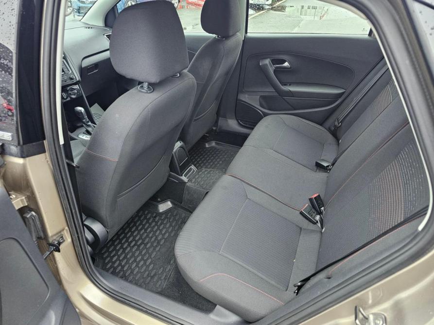 Volkswagen Polo V Рестайлинг Тюмень  - изображение 11