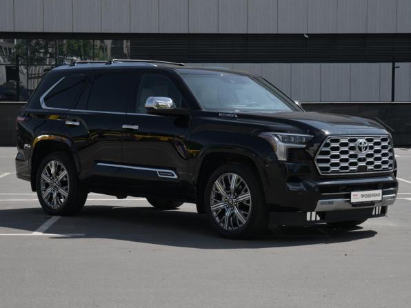 Toyota Sequoia III с пробегом 2025 года, цена 13 900 000 рублей, 14058 км, внедорожник, Автокод Объявления