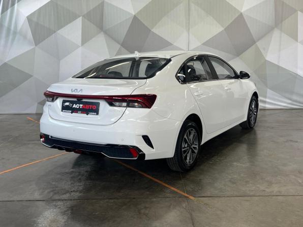 Kia K3 II (China Market) Рестайлинг с пробегом 2025 года, цена 2 490 000 рублей, 15 км, седан, Автокод Объявления