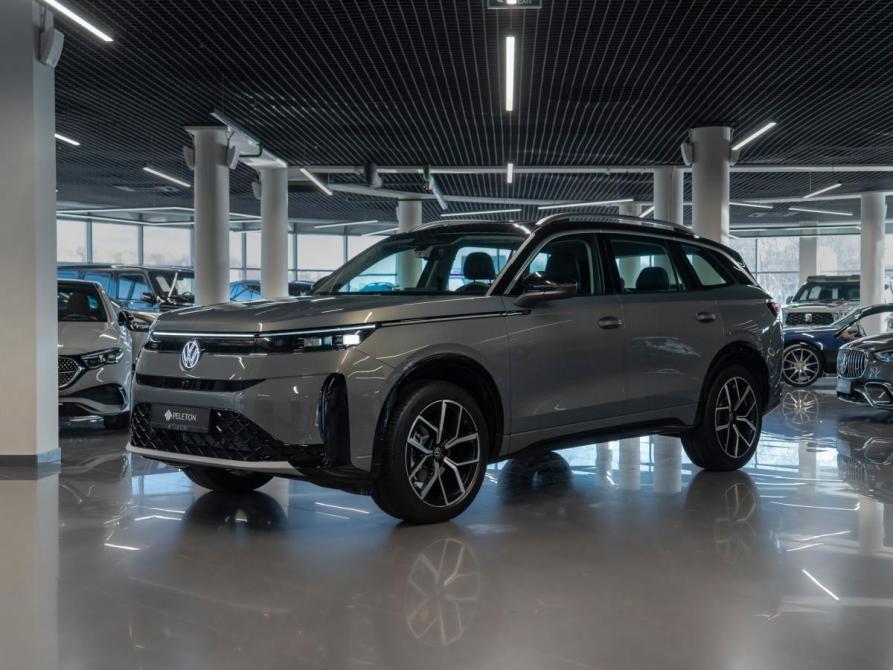 Volkswagen Tavendor I Рестайлинг Москва  - изображение 1