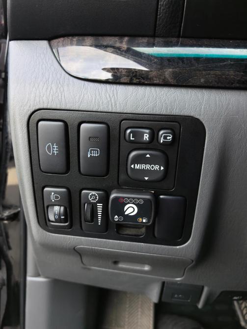 Toyota Land Cruiser Prado 120 Series Рестайлинг Санкт-Петербург  - изображение 11