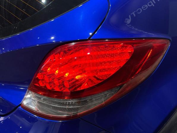 Hyundai Veloster I с пробегом 2012 года, цена 899 000 рублей, 164031 км, хэтчбек, Автокод Объявления