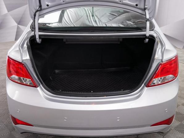 Hyundai Solaris I Рестайлинг с пробегом 2015 года, цена 1 017 000 рублей, 80200 км, седан, Автокод Объявления