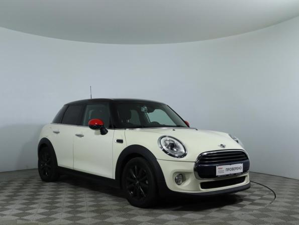 Mini Hatch III (F55/F56) с пробегом 2017 года, цена 1 800 000 рублей, 81000 км, хэтчбек, Автокод Объявления
