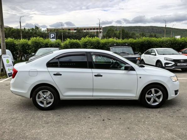 Skoda Rapid I с пробегом 2015 года, цена 760 000 рублей, 189673 км, лифтбек, Автокод Объявления