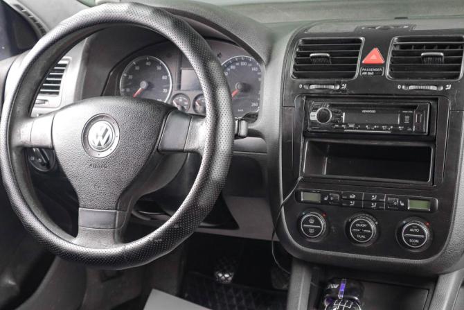 Volkswagen Jetta V с пробегом 2007 года, цена 389 000 рублей, 372000 км, седан, Автокод Объявления