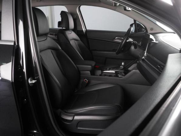 Kia Sportage V с пробегом 2022 года, цена 3 939 000 рублей, 23454 км, внедорожник, Автокод Объявления