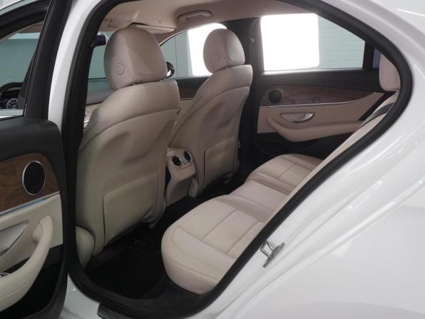 Mercedes-Benz E-Класс V (W213 S213 C238) с пробегом 2017 года, цена 2 915 000 рублей, 156441 км, седан, Автокод Объявления