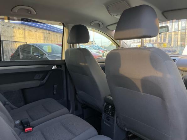 Volkswagen Touran I Рестайлинг с пробегом 2008 года, цена 840 000 рублей, 242179 км, компактвэн, Автокод Объявления