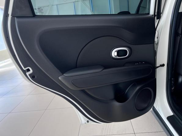 Kia Soul II Рестайлинг с пробегом 2017 года, цена 1 650 000 рублей, 117532 км, хэтчбек, Автокод Объявления