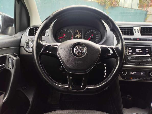 Volkswagen Polo V Рестайлинг с пробегом 2016 года, цена 735 000 рублей, 210903 км, седан, Автокод Объявления